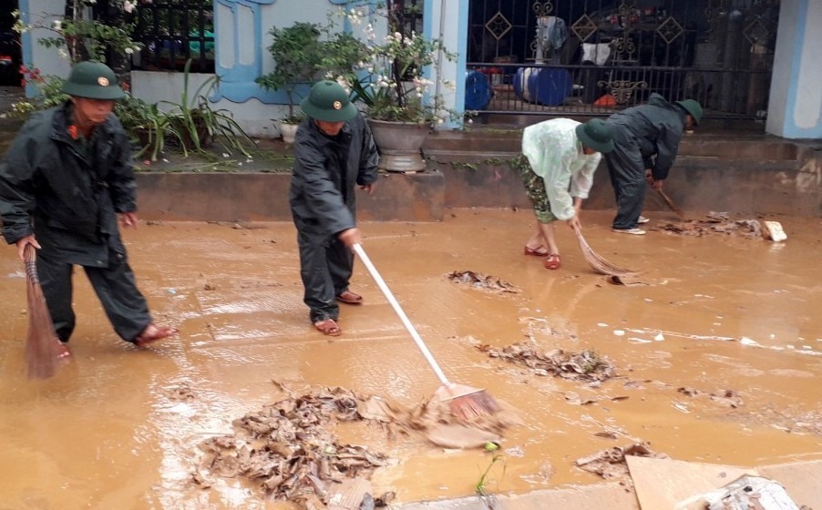 Lũ rút cần vệ sinh môi trường ngay 